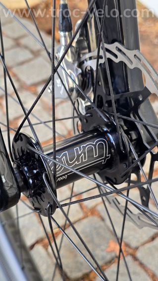 VTT Titane ALPHA Raptor SL 29" (Neuf) – SRAM GX Eagle – Freins Cura X – 8,80 kg - 12