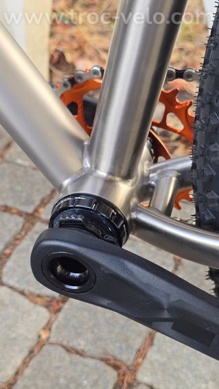 VTT Titane ALPHA Raptor SL 29" (Neuf) – SRAM GX Eagle – Freins Cura X – 8,80 kg - 13