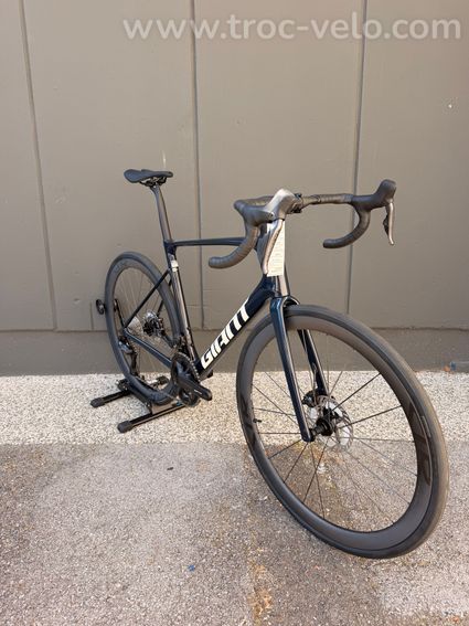 Vélo de route confort Giant Defy Advanced Pro  Di2 taille ML - 3