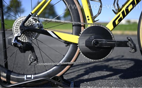 Giant TCR Advanced SL M Edition Legends Once Team - 2