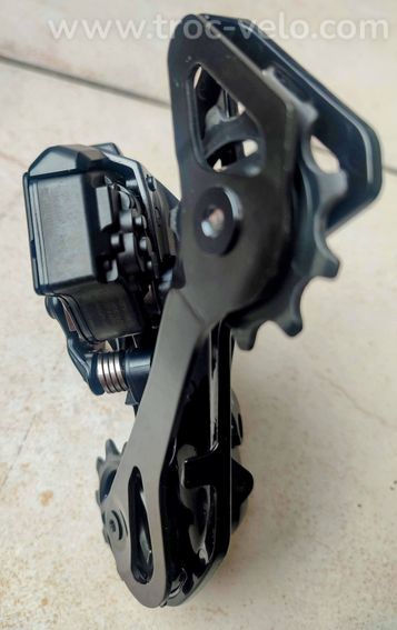 Dérailleur arrière Shimano Ultegra Di2 RD-8150 avec chape Dura Ace - 5