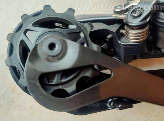 Dérailleur arrière Shimano Ultegra Di2 RD-8150 avec chape Dura Ace - 6