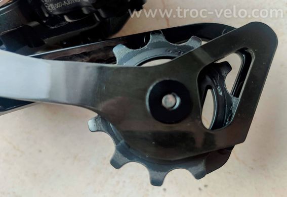 Dérailleur arrière Shimano Ultegra Di2 RD-8150 avec chape Dura Ace - 7