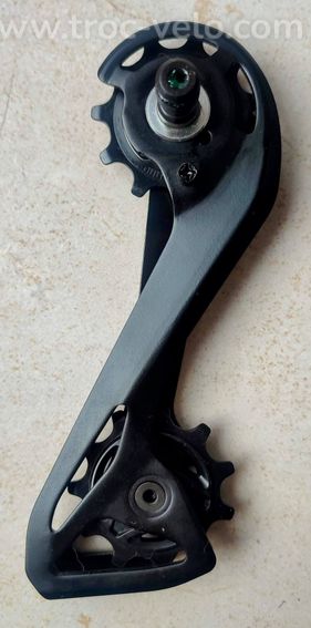 Dérailleur arrière Shimano Ultegra Di2 RD-8150 avec chape Dura Ace - 8