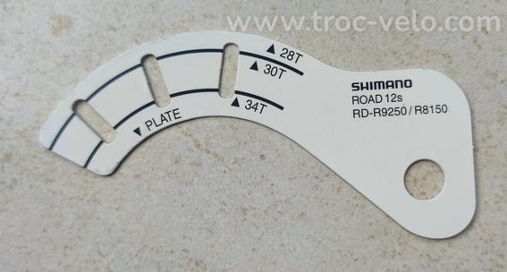 Dérailleur arrière Shimano Ultegra Di2 RD-8150 avec chape Dura Ace - 10