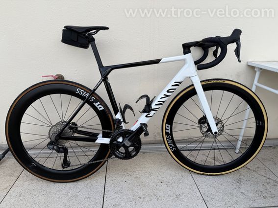 Ultimate CF SL 8 Aero 2024
