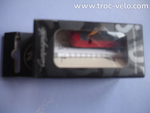 PATINS DE FREINS CAMPAGNOLO rouge pour jantes carbone - 1