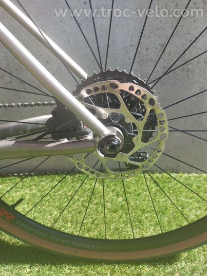 VELO GRAVEL TRIBAN GRVL 900 HOMME CADRE TITANE TAILLE L - 8