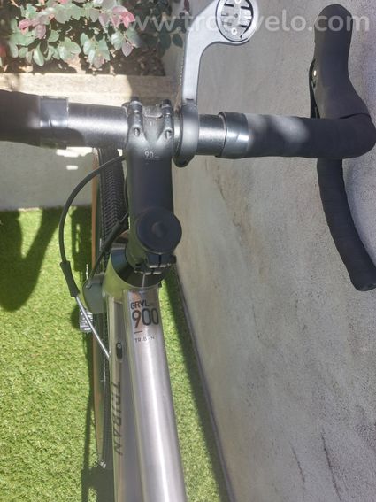 VELO GRAVEL TRIBAN GRVL 900 HOMME CADRE TITANE TAILLE L - 14
