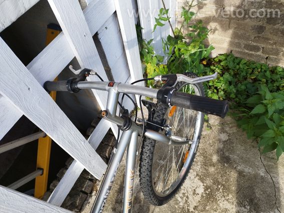 trek montain track 820 - 6