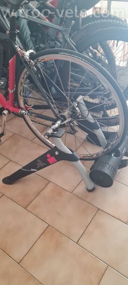 Hometrainer connecté tacx ironman très bon etat