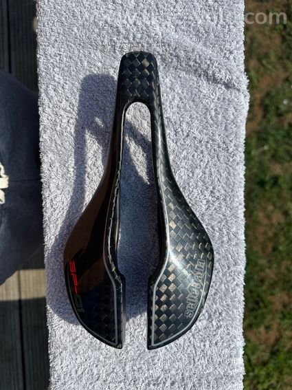 Selle Italia Full carbone  - 2