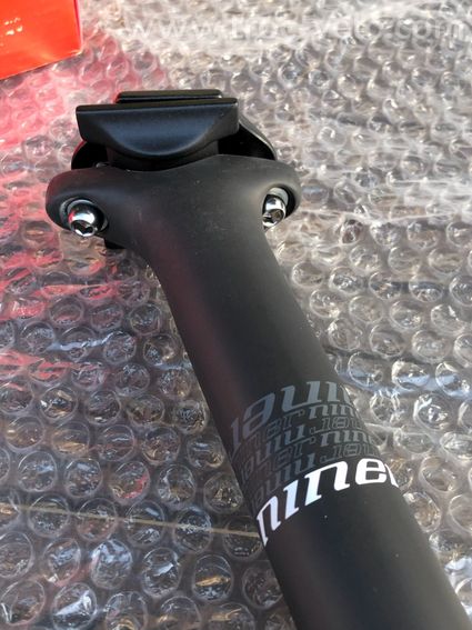 Tige de selle carbone Niner RDO 30.9 x 370 mm neuve - 3