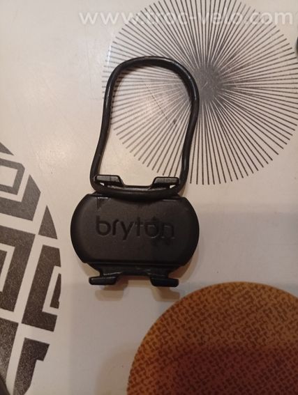 Compteur gps Bryton avec accessoires - 9