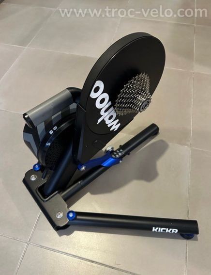 Homme trainer Wahoo kickr - 2