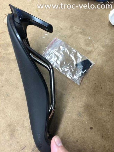 Selle fabric tri - 2