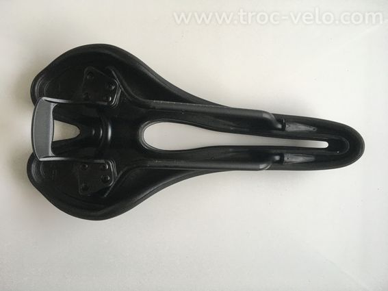 Selle vélo SMP VT20 noire neuve - 4