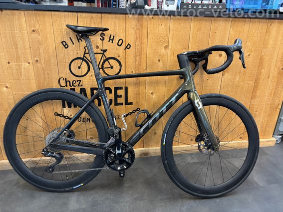 Vélo scott addict  - 2