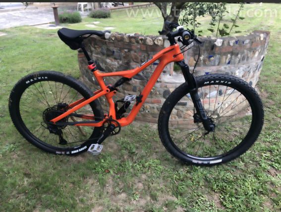 Velo crosscoubtry Cannondale SCALPEL carbon SE 2 SBR taille M