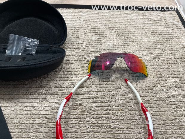 Oakley radar  - 3