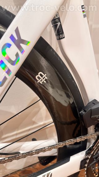 FACTOR SLICK 2026 - 8