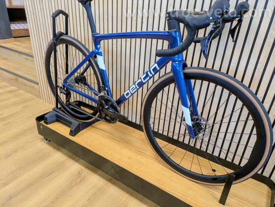 Bertin C38 Carbon - 2