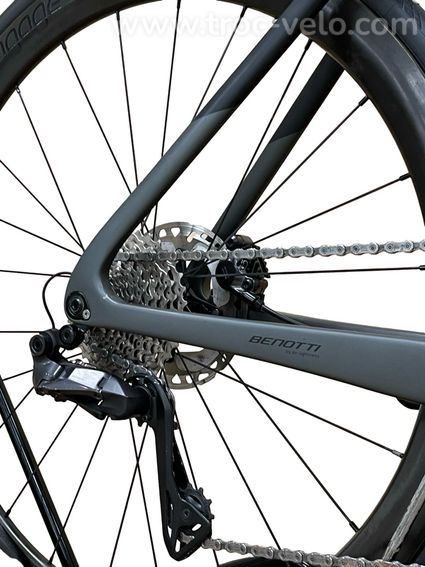 Benotti Fuoco Aero Disc Carbon Vélo de Route Shimano Ultegra Di2 2022 - 11