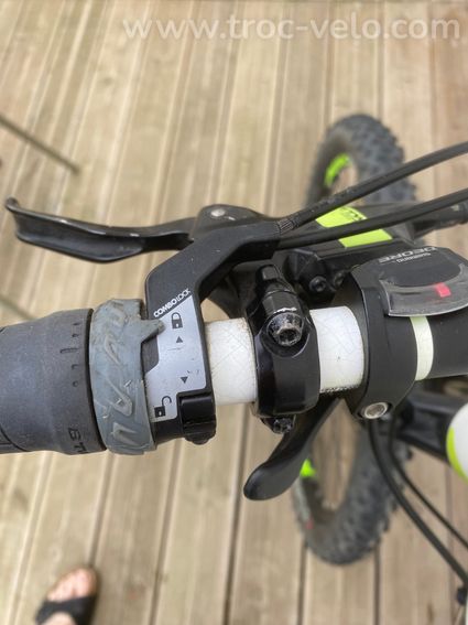 VTT Rockrider 560S taille M (vendu avec la pompe pour suspension) - 5