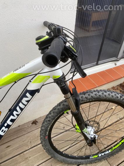 VTT Rockrider 560S taille M (vendu avec la pompe pour suspension) - 9