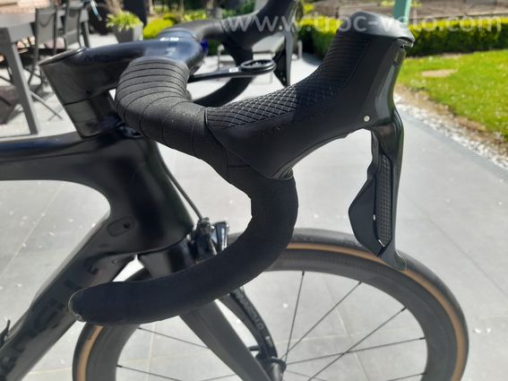 Pinarello F10 Dogma - 10