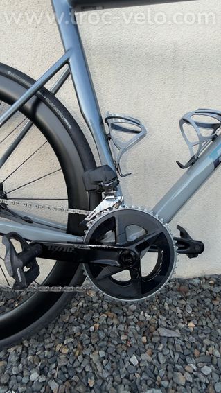 Vélo de route carbone BASSO Astra - 5