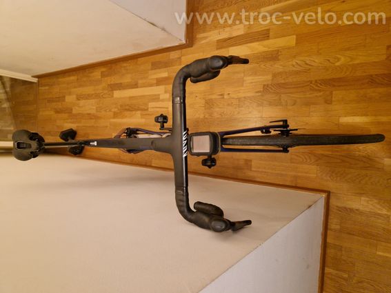 Canyon Aeroad CF SLX 8 Di2 - 3
