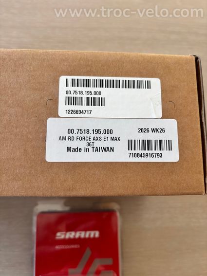 Dérailleur SRAM FORCE AXS 12 V neuf + batterie - 3