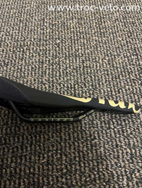 SELLE SQLAB 611 ERGOWAVE FABIO WIBMER NOIR/OR - 2