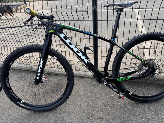 VTT LOOK 977