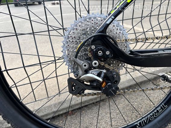 VTT LOOK 977 - 2