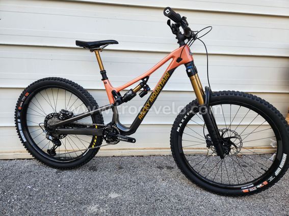 Rocky Mountain Altitude Carbon 90 Rally Edition (27,5) - S - noir/rose - 2022