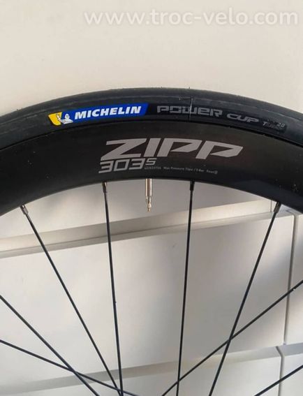 Roues zipp 303s neuves - 2