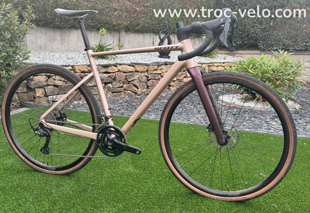 Vélo Gravel Scott - 1