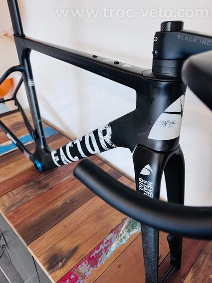 Kit Cadre Factor Ostro Gravel 54 (2025) - 4