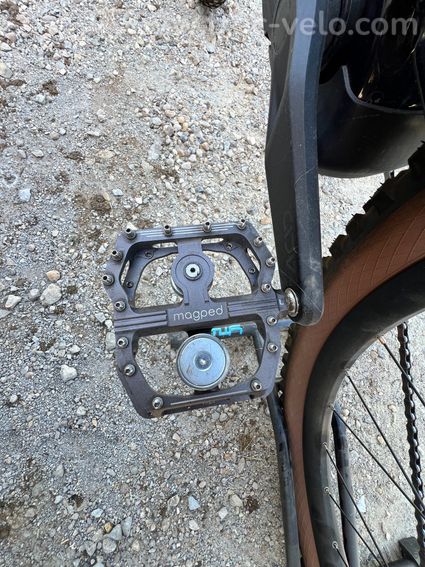 Cube stéréo hybrid 140 HPC SLX 750 - 10