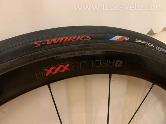 ROUES BONTRAGER XXX4 PNEUS - 4