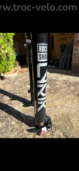 Fourche RockShox Lyrik Ultimate Flight Attendant 160mm - 3