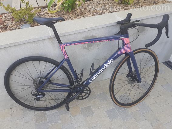 Vélo Cannondale Super six Evo - Hi mod + 1 paire de roue + matériel de montagne
