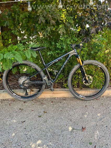 Trek Supercaliber SLR 9.8 XT Di2 – 2e génération – 2026