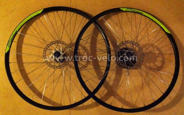 Paire de roues 27.5 pouces a disques vtt-vtc Rockrider en Tbé - 1