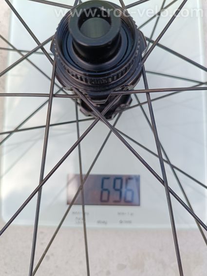 Roue avant vélo gravel NEWMEN ÉVOLUTION SL X.R.25 12x100 696 grammes - 4