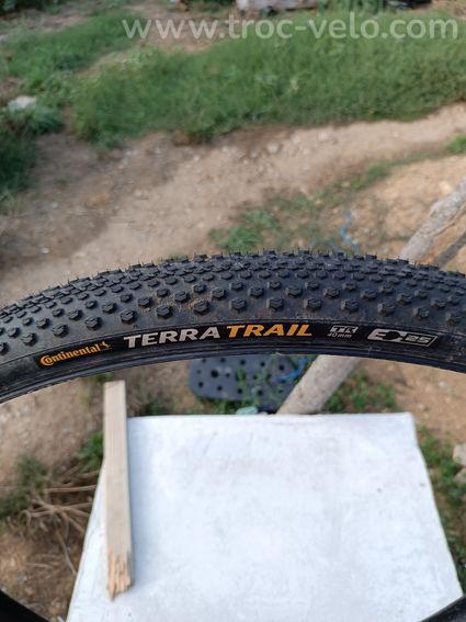 Roue avant vélo gravel NEWMEN ÉVOLUTION SL X.R.25 12x100 696 grammes - 5