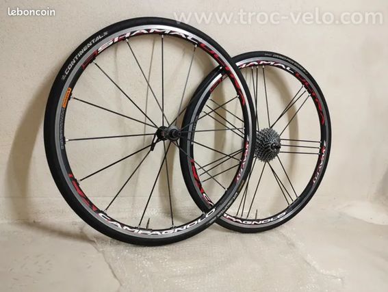N°2 - Roues campagnolo shamal ultra pneus, vélo route course carbone  - 2