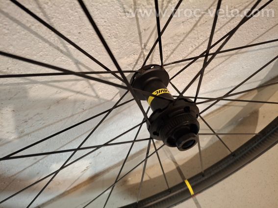 Mavic Cosmic SL45 Disc UST 2024 - 4